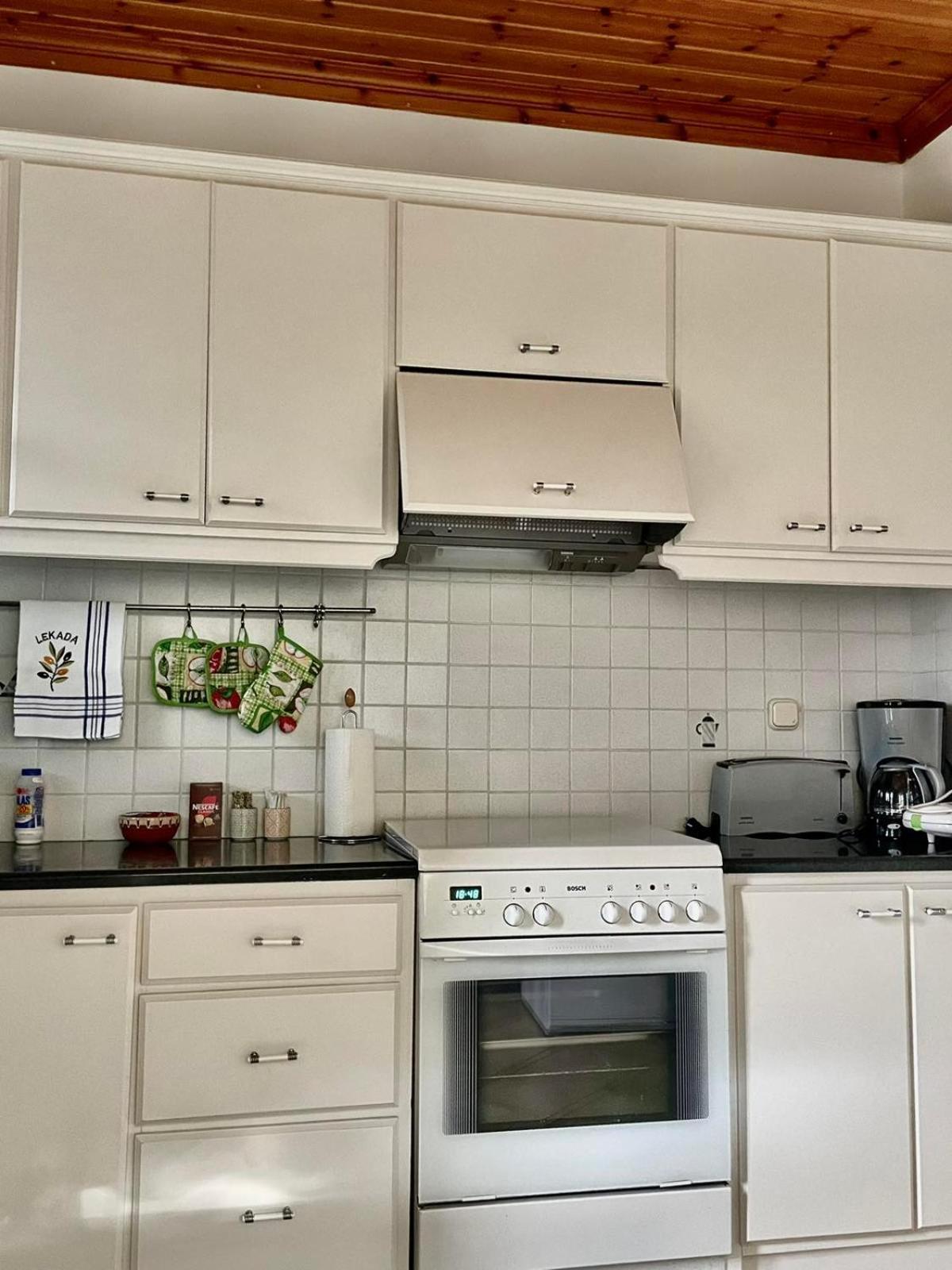 Anesis Villa Asprogerakata Ngoại thất bức ảnh